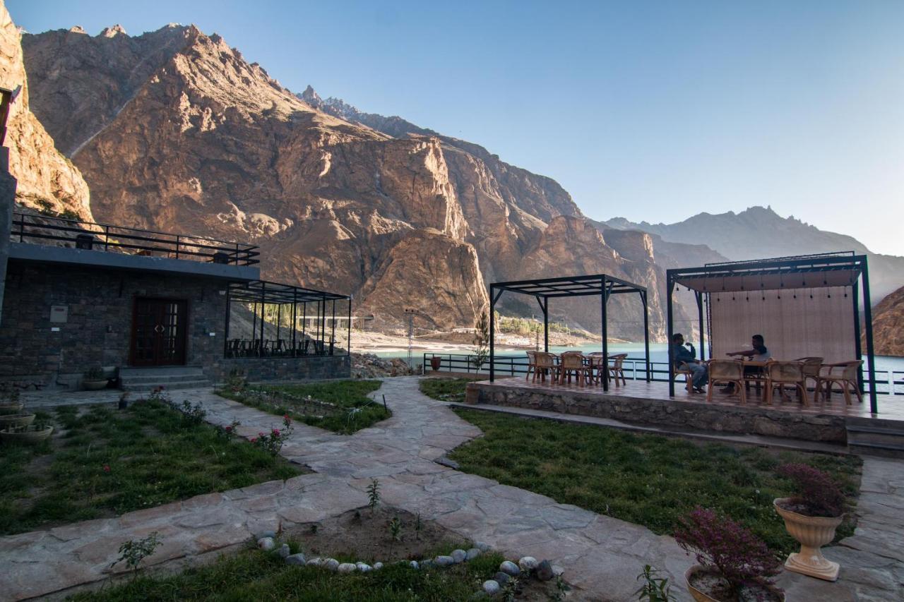 Horizon Resort Attabad Lake Hunza Karimabad  外观 照片