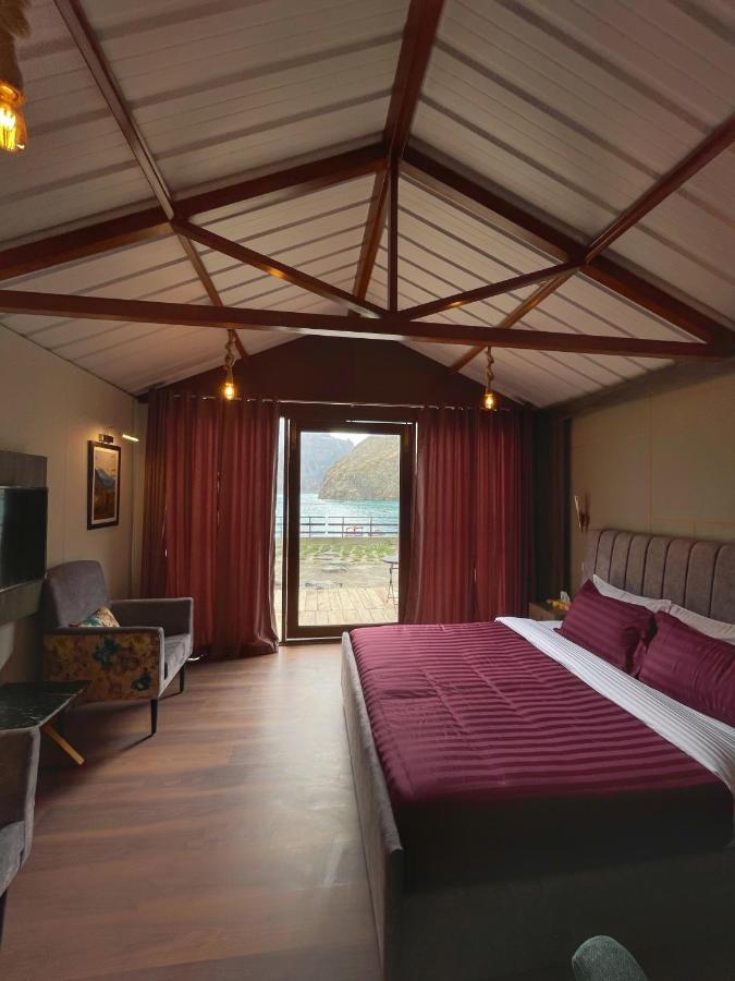 Horizon Resort Attabad Lake Hunza Karimabad  外观 照片